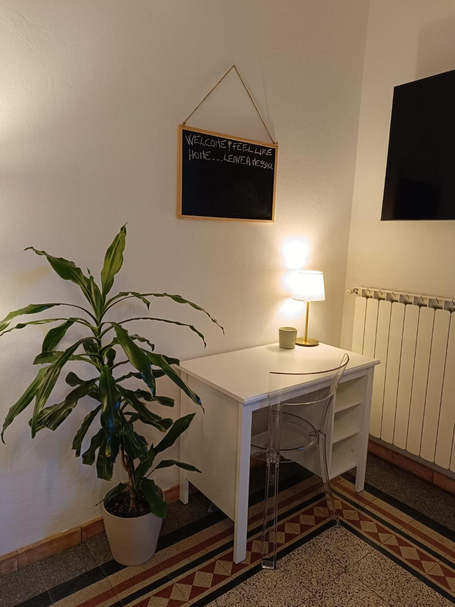 Florence Castle Apartment 2 Bedrooms, 2 Bathrooms Exterior foto